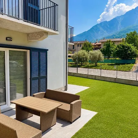 Diamante, Spacious Comfort On With Garden, Garage & Ac *